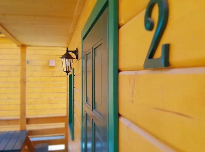 Zielone - Ogrzewane 假日公园 *